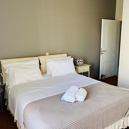 Kaliroon Seaside Apartment Каламата Екстериор снимка