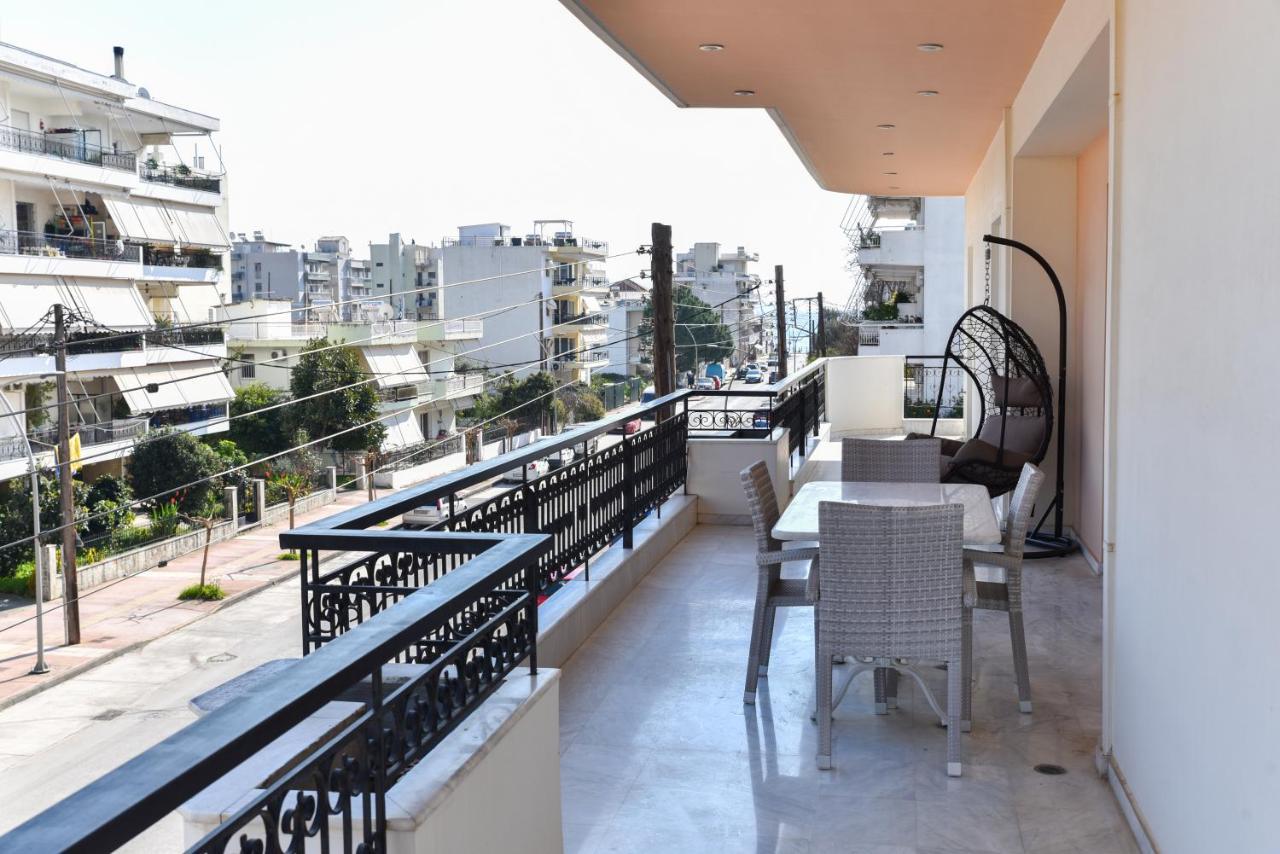 Kaliroon Seaside Apartment Каламата Екстериор снимка